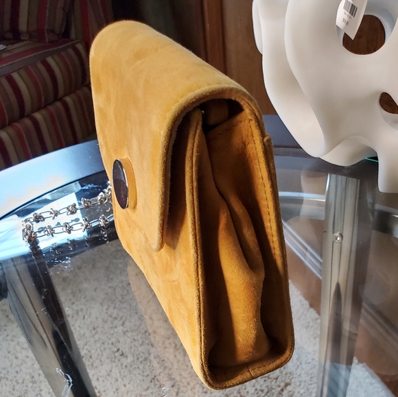 Little Liffner Chain Tiny Box - Picture 8 of 13